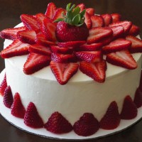 strawberry-cake-8-inch